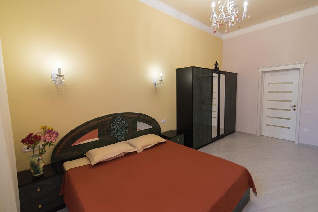 Vip Apartment In The Very Center Of Odessa With Sea View Εξωτερικό φωτογραφία